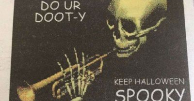 Do ur dooty keep Halloween spooky